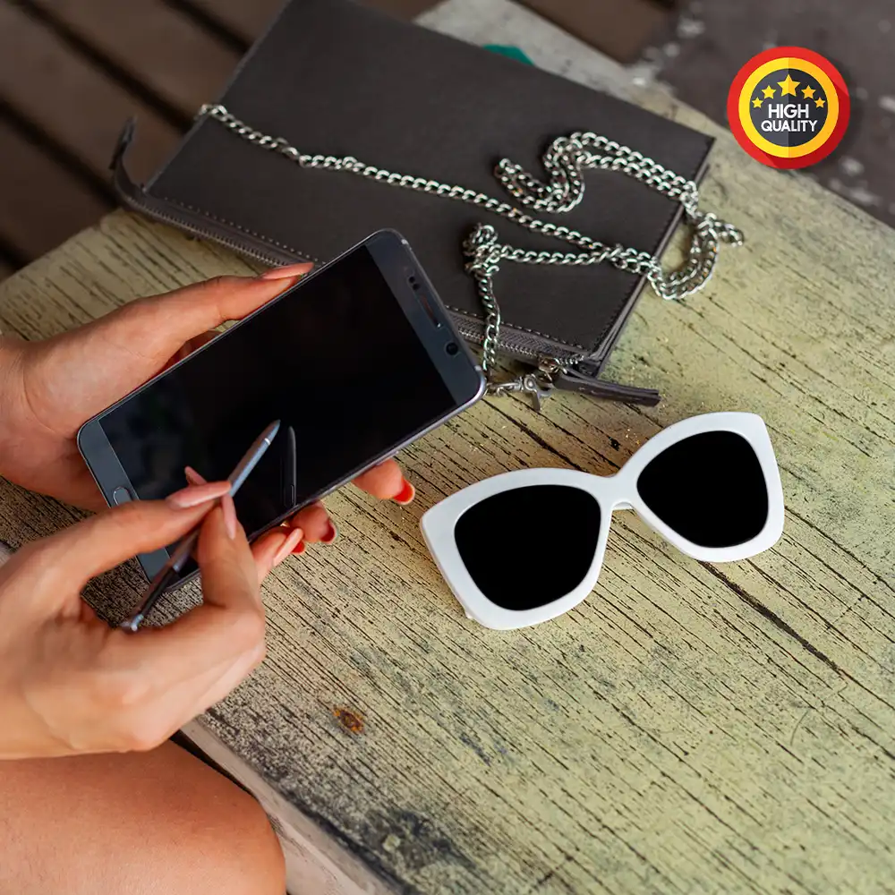 E-Commerce Ready Glasses & Sunglasses Editing After