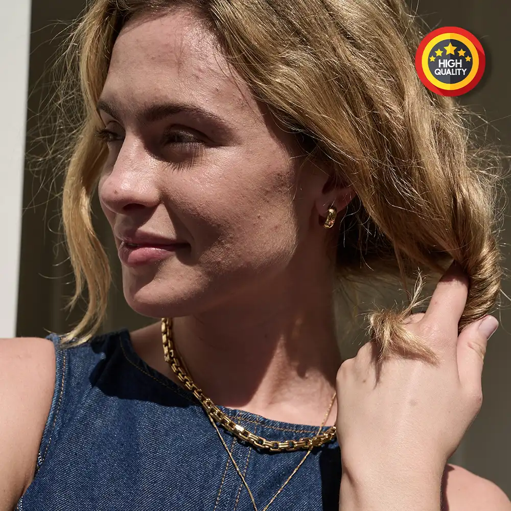 Hair Retouching Before